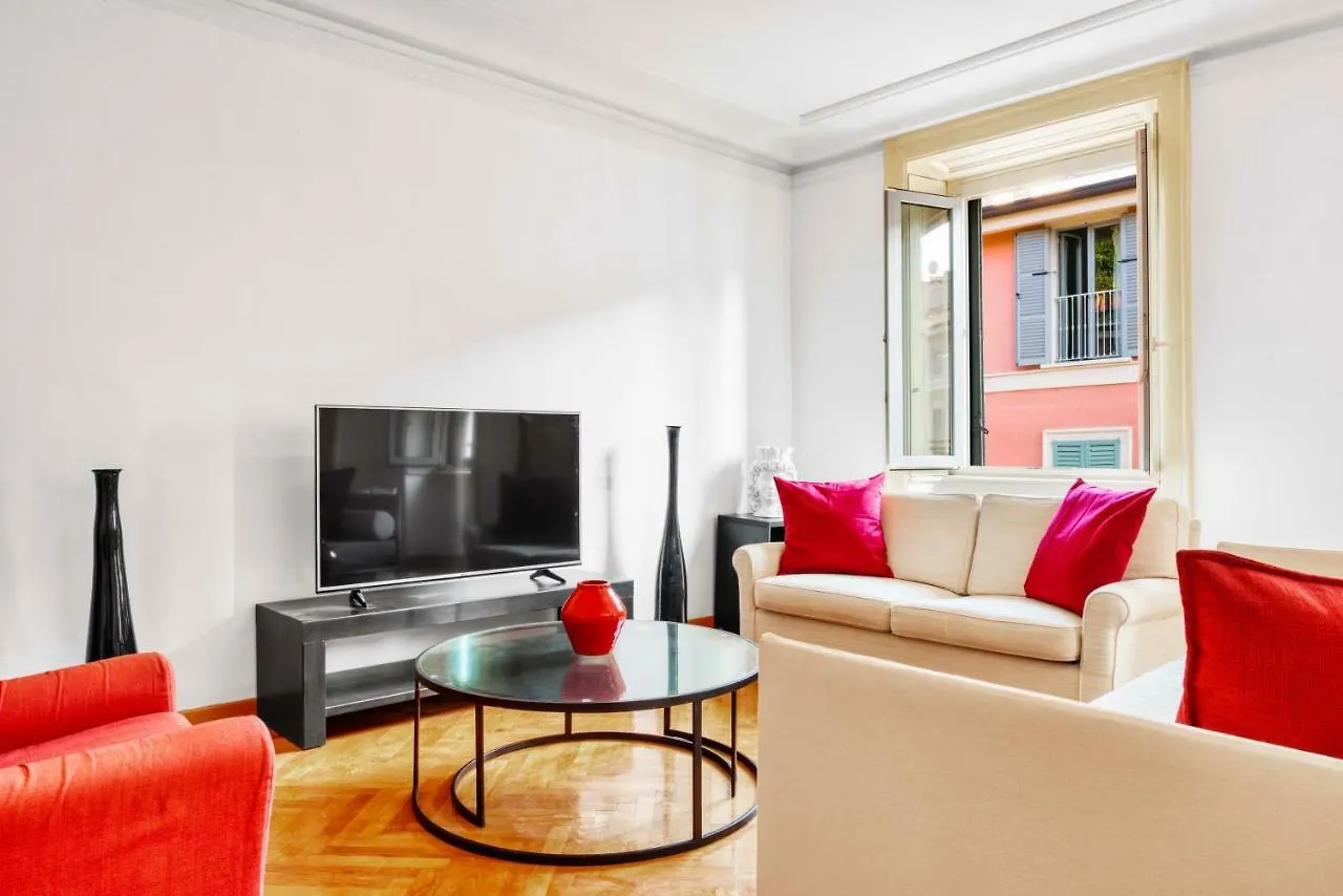 Exclusive 3 Bedrooms Apartment In Brera Milán