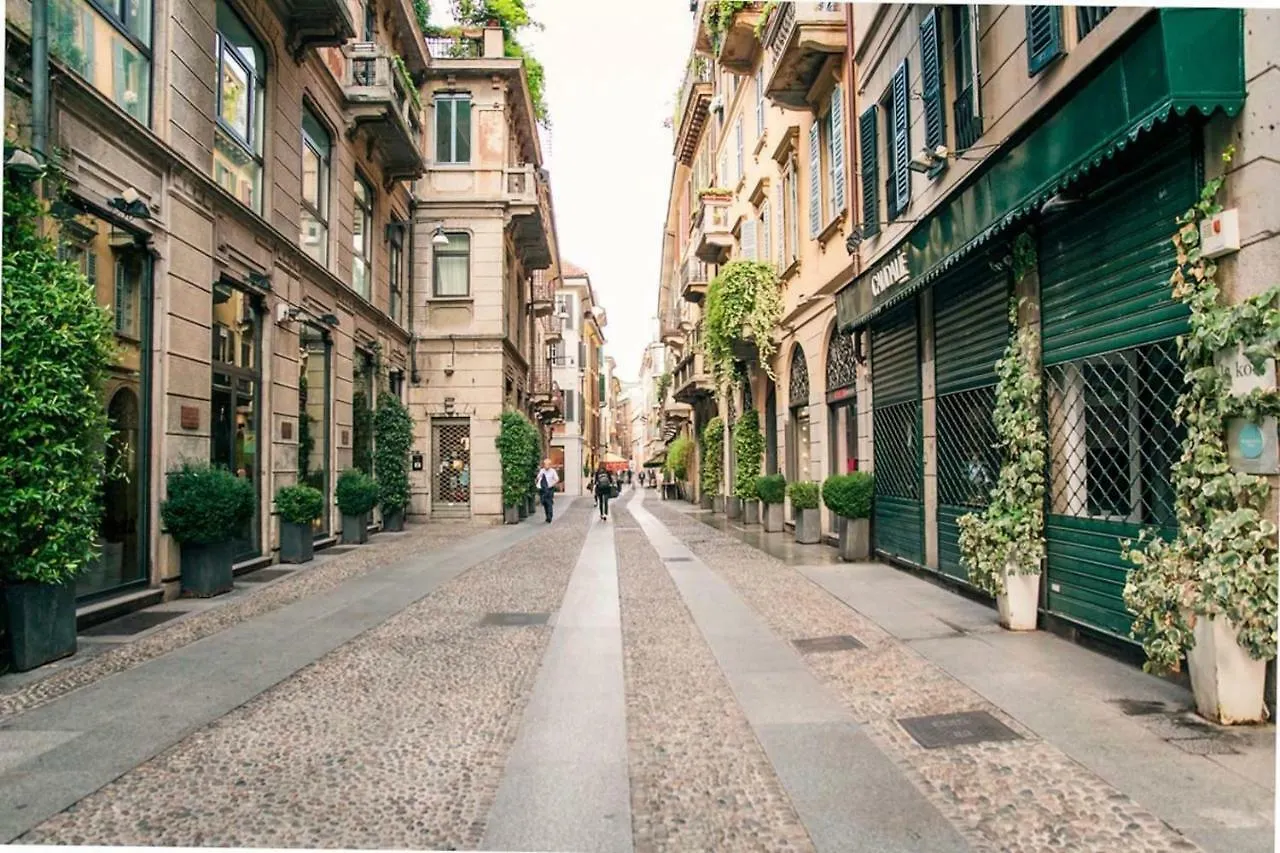 Exclusive 3 Bedrooms Apartment In Brera Milán 0*,