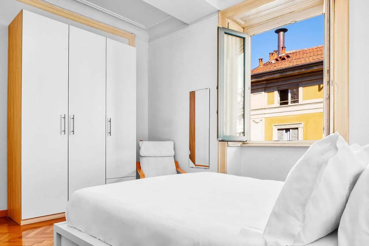 Exclusive 3 Bedrooms Apartment In Brera Milán Itálie